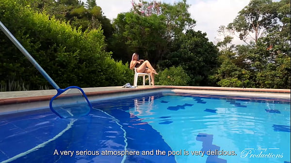 I want to sunbathe naked, but I prefer to fuck the maintenance guy