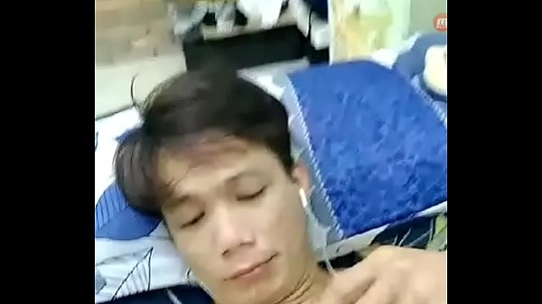 B&uacute; m&uacute;t sung sướng