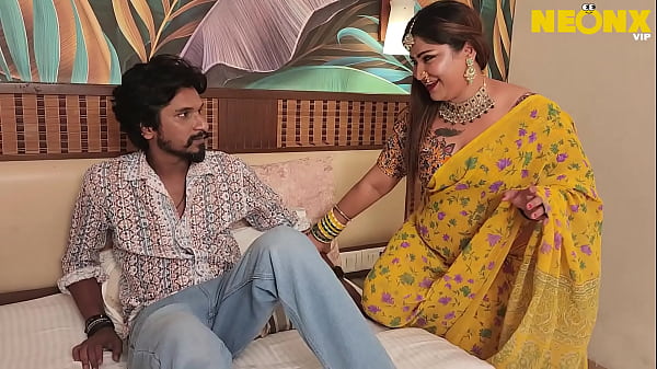 doyel bhabhi hardcore sex with desi boy in hotel room wet pussy big dick