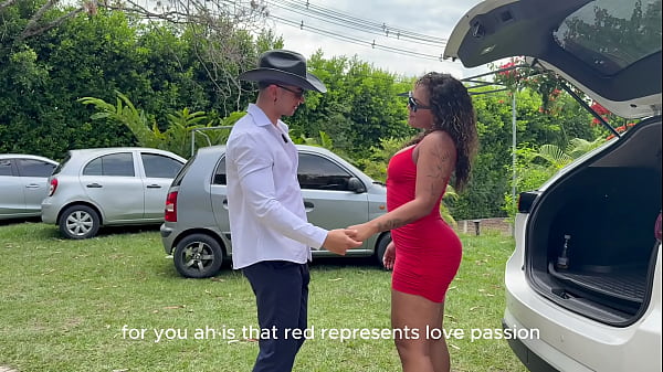 Milf Ebony Pide ser follada, Tetona latina recibe la enorme verga de un Suertudo en su estrecho co&ntilde;o h&uacute;medo y la llena de leche!!