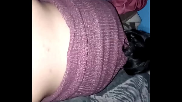 Le dejo un ojaso en el culo