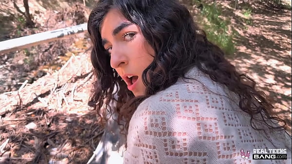 Bang! Real Teens - Wild Outdoor Banging With Sultry Brunette Nikki Slick