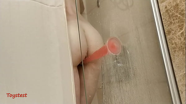Spy cam Catches Young Babe in bathroom