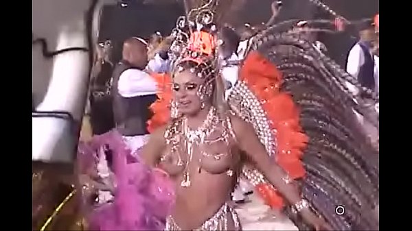 Carnaval 2013 - Nenem de Vila Matilde - Jessica Lopes