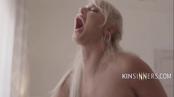 Step Mom Catches Her On A Hook Up App