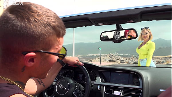 Xanthia Lombardi gets the fuck tour of Tenerife