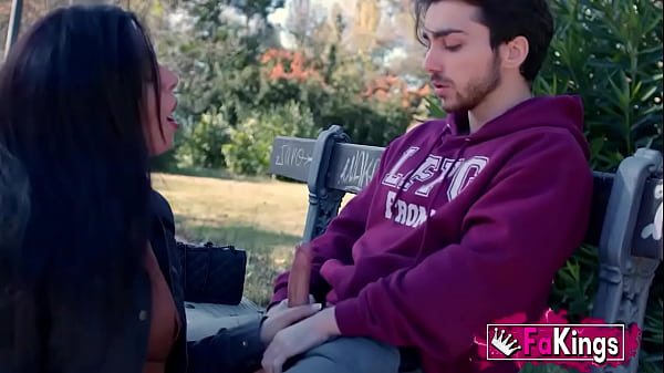 Just-divorced Brazilian mommy looks for sex with young dudes!