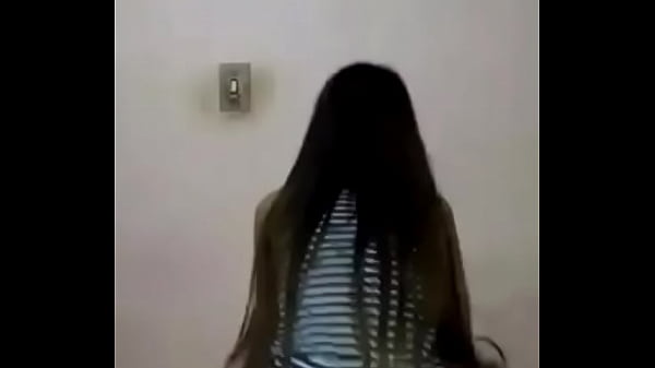 Lagartixa quebrando a costela ao som de Mc Lel&eacute;to sem d&oacute;