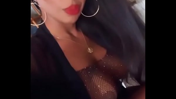 Absoluta Aisha Ferraz