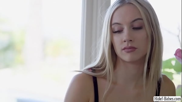 Blonde lesbian friends Sky Pierce and Jazmin Luv licking pussies