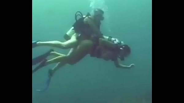 Fuck under water