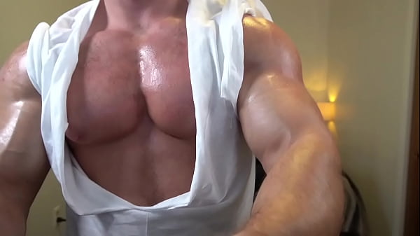 Hotmuscles6t9 tearing off my shirt exposing a warm wet oiled up body big dick alert you know this stud cums  