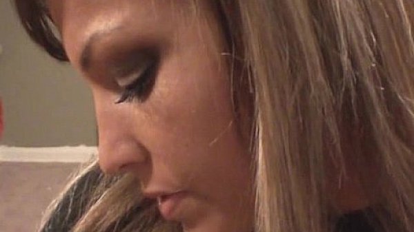 Blonde Honey Likes Her Wet Pussy