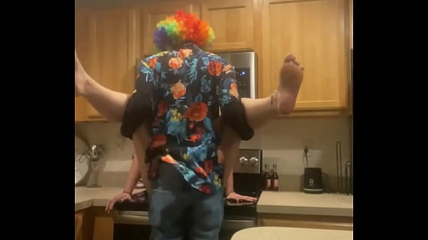 Gibby fucking hot latina slut after she called him to fix he kitchen sink