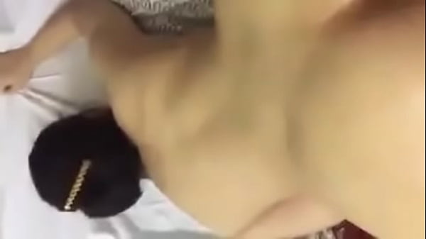 Follandome por atras a una milf