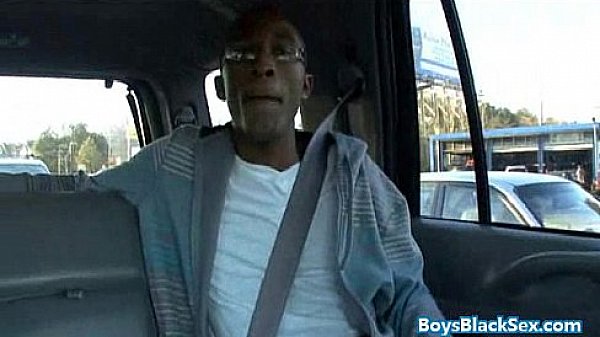 Black Muscled Dude Fucks Gay Skinny White Boy Bareback Style 24