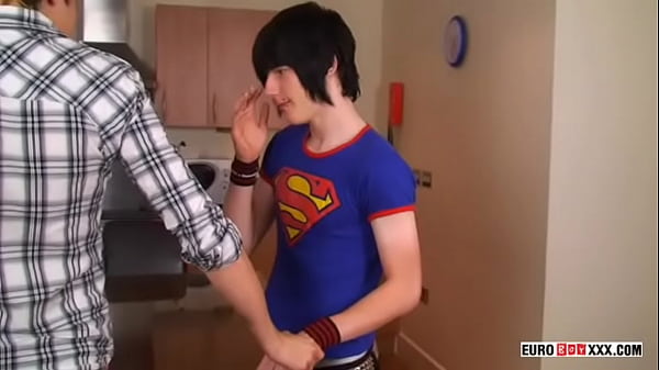 European emo ass plowed by hung lover 