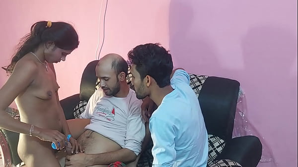 Rumpa21-The bengali gets fucked in the threesome, of course. But not only the black girls gets fucked, but also the two guys fuck each other in the tight pussy during the villag foursome. The sluts and the guys enjoy fucking each other in the foursome