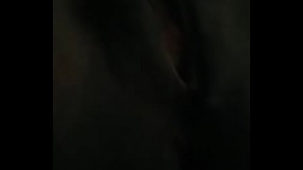 Pretinha se masturbando gostoso