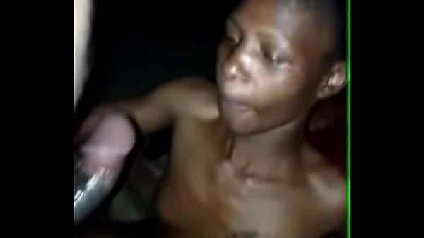 Esporrando na boca da Ana em maputo 