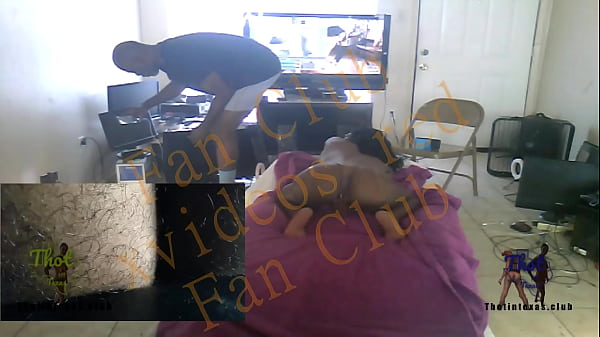 Ebony Milf Pussy And Ass on Knees