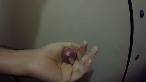 Batendo pro PM na cabine gay BH