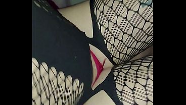 Un single le rompe el culo a mi mujer  