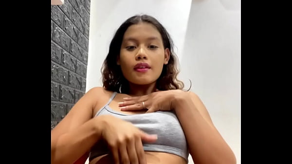 Young girl shows her rich body ending in orgasm