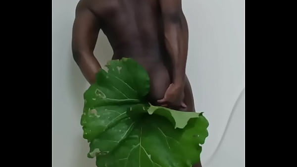 Similar to the human flower arse vase, the human green leaf arse vase 2  