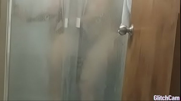 Mi esposa me coje y acaba rico  