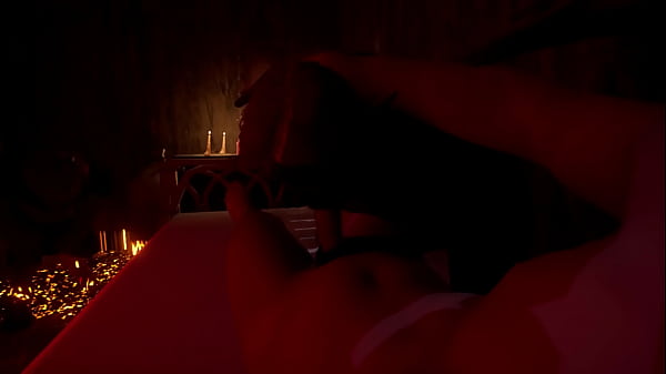 encuentras a una chica demonio y terminan cogiendo  