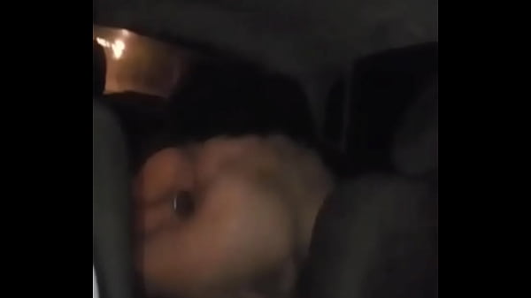 Uber esposo e casada atacando desconhecido na ruas de S&atilde;o Paulo