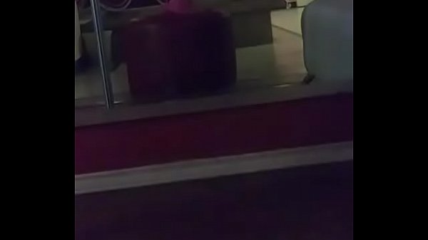 En un motel cogiendo