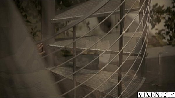 VIXEN Bree just loves an older man