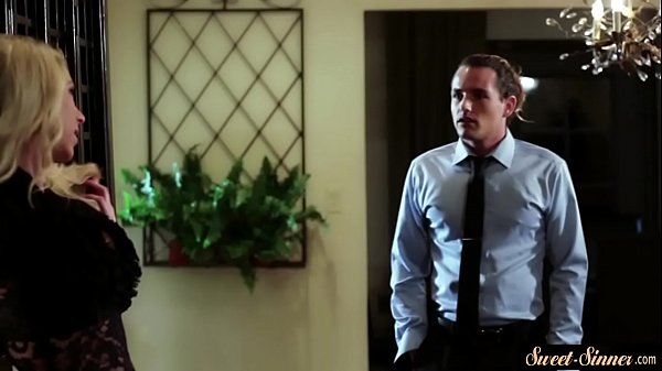 Classy stepmom with fake tits gets slammed