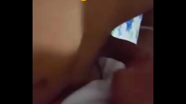 Mamando um macho amigo. 