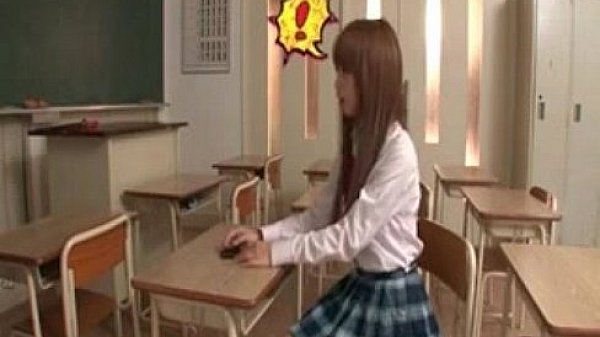 Uncensored Japanese teen babe masturbating in room