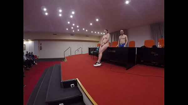 Los profesores Jes&uacute;s y Pamela S&aacute;nchez ofrecen esta lecci&oacute;n de sexo oral a una chica. No te pierdas esto para aprender c&oacute;mo hacerlo mejor. Con estas clases disfrutar&aacute;s y har&aacute;s que tu pareja disfrute.  