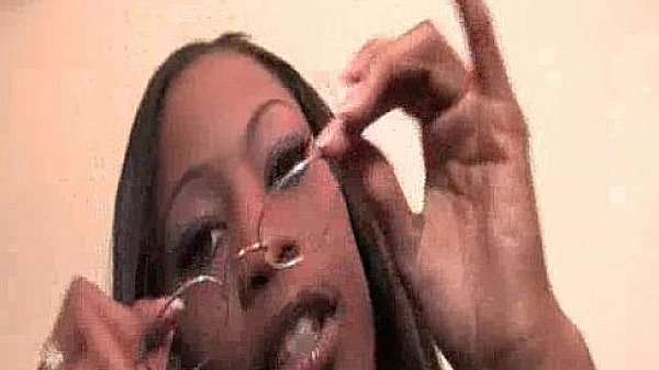 Sexy Black Chick Sucks White Cocks