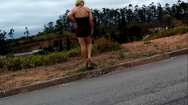 Crossdress exibicion in public  