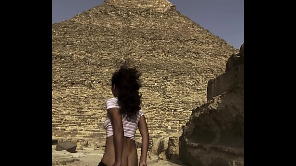 you know this crazy girl?