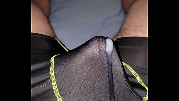 Mexicano caliente expulsa chorros de leche #11