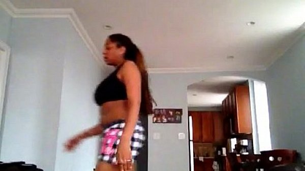 marquette walker shaking tits