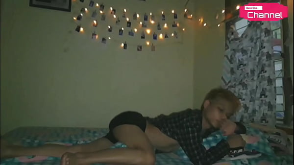 Hot Asian Teen - Porn Star Model Hansel Dissapoints With His GF