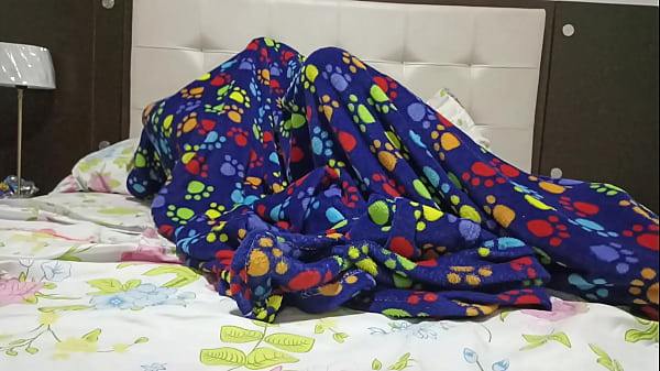 My boyfriend doesn't know that his brother makes me cum in my mouth