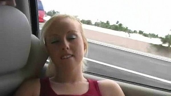 Amateur Chick Takes Money For A Fuck 1