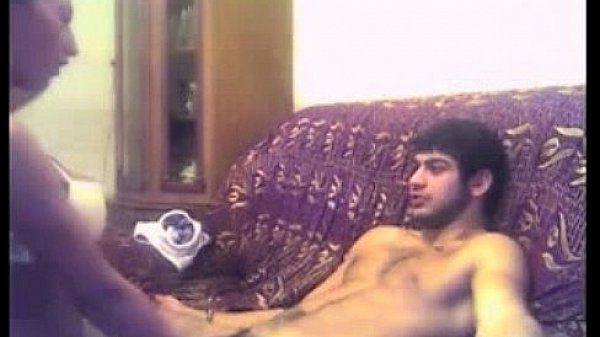 Russian Couple sexy time - Camgirls99.com Live XXX Cams