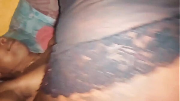 Ela recebeu uma inesperada ejacula&ccedil;&atilde;o anal na frente DA ESCOLA CASA DO LEO OGRO  