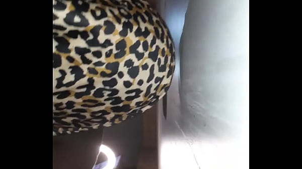 Thot in Texas - Black Dick Trying Asshole Penetration in Amateur African American Milf  