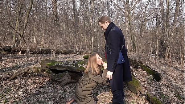 Beautiful girl gave a blowjob in the forest during a walk